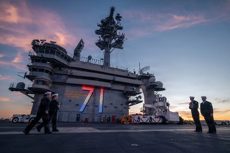 美國海軍宣布，派派尼米茲級航空母艦「羅斯福號（CVN-71）」擔任2026年「環太平洋軍演」美國參演部隊的領導艦。   圖：翻攝US Navy