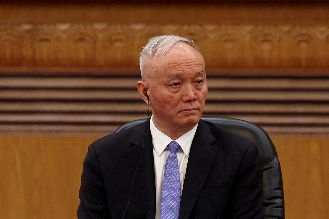 大陆网红「安澜」日前在网上分享他捐款人民币100万元给广西红十字会,声称要助力当... 大陆网红「安澜」日前在网上分享他捐款人民币100万元给广西红十字会,声称要助力当...