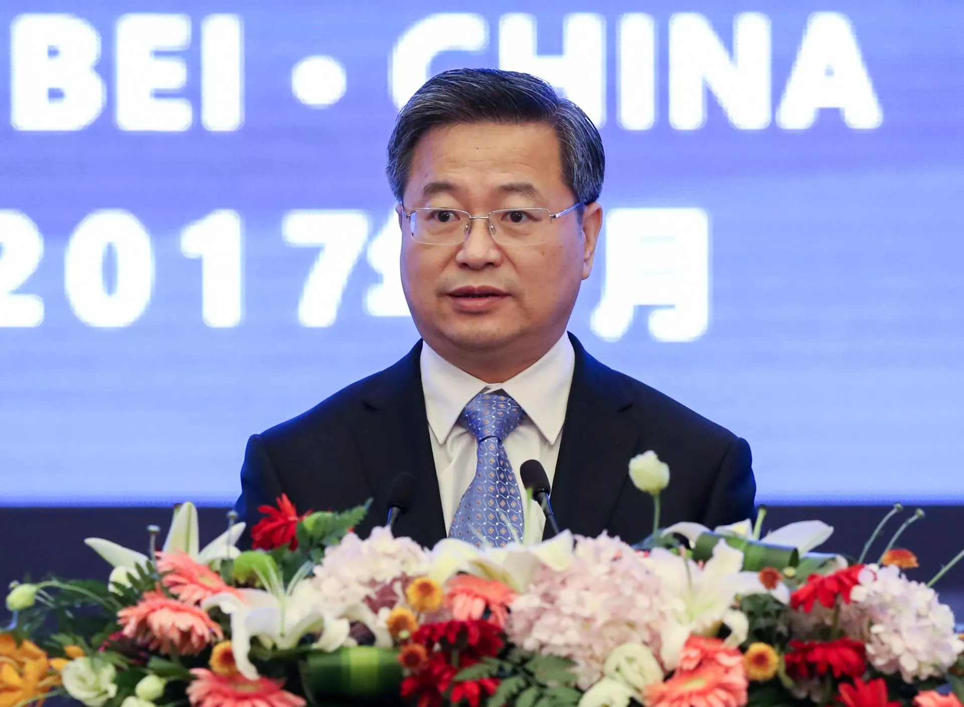 中国国安部示警AI六大风险:政治安全 泄密 网攻在列